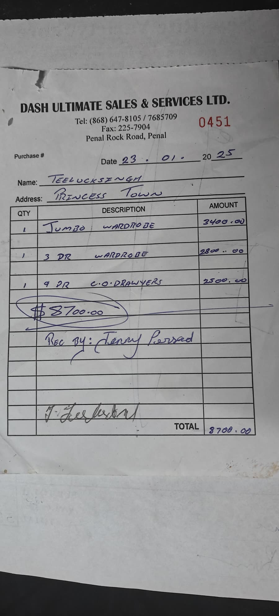 Photo of the Dash Ultimate Sales & Services Ltd. invoice